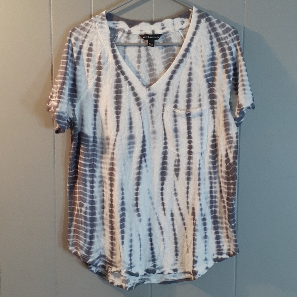 Rock & Republic soft pocket tee